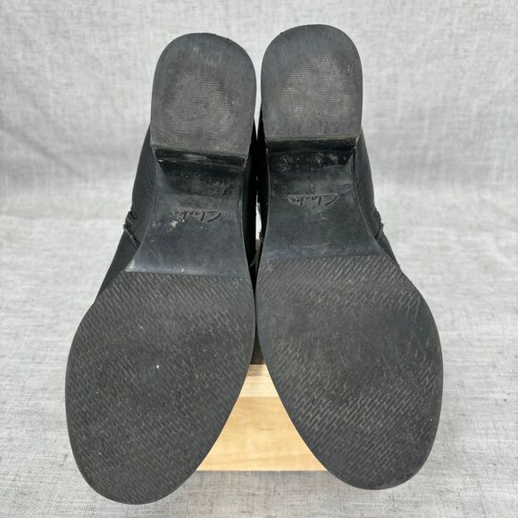 Clarks Mila Charm Boots Black Leather Ankle‎ Bootie Buckle Women’s Size 7 - Picture 8 of 10